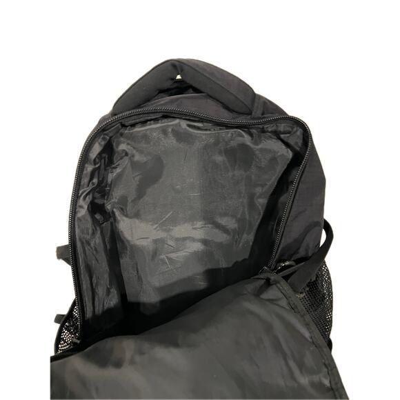 Highland Outdoor Padded Computer Black Backpack XL - Picture 5 of 6